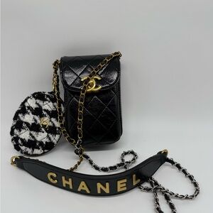 Chanel Beauty Novelty GWP VIP Quilted Phone Pouch w/ Coin Case & Chain Strap